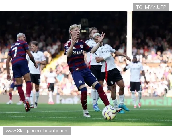 希门尼斯破门,富勒姆主场一球领先桑德兰 希门尼斯破门,富勒姆主场一球领先桑德兰