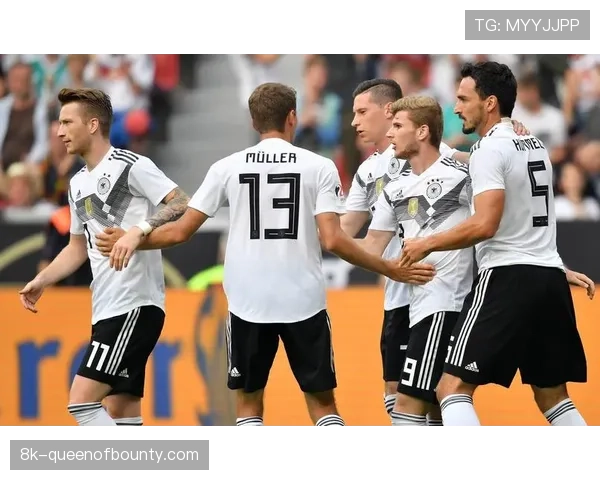 比赛速递：勒沃库森对阵莱比锡，维尔茨第30分钟首开纪录